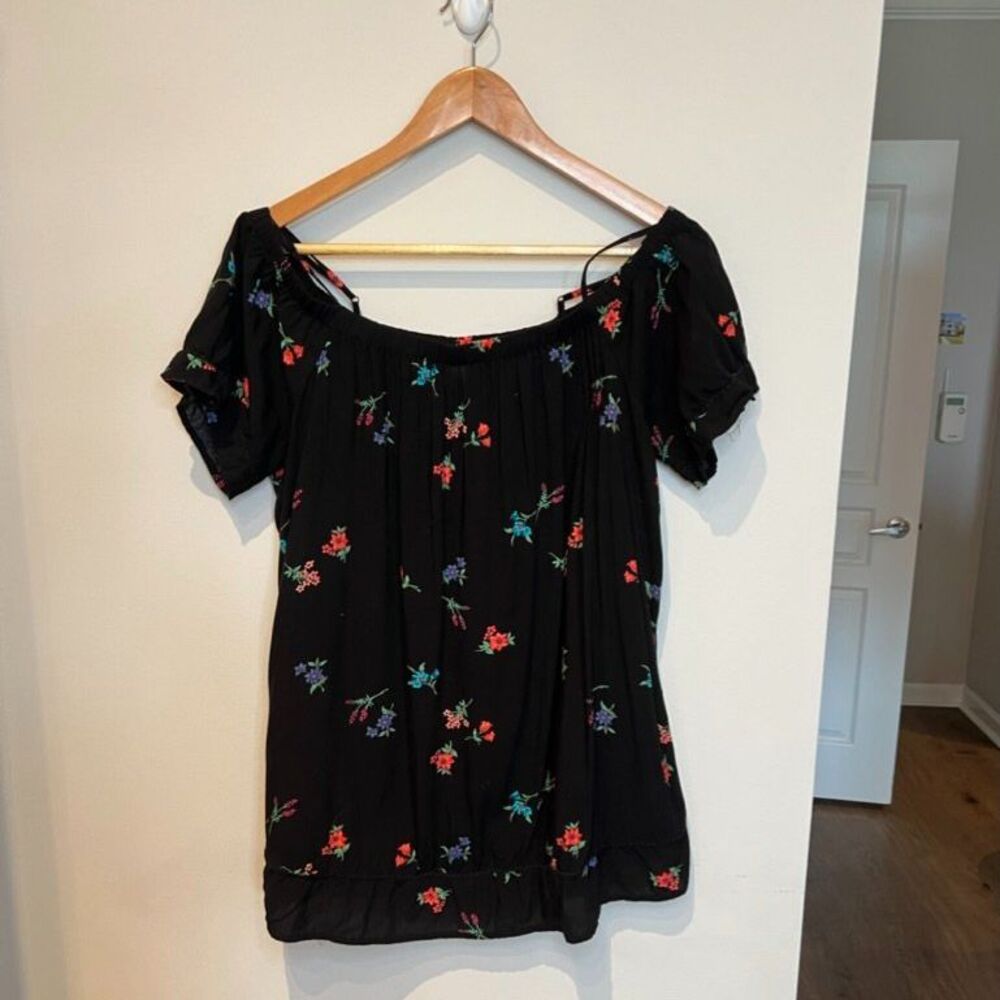Old Navy Black Floral Rayon Off-The-Shoulder Top | L
